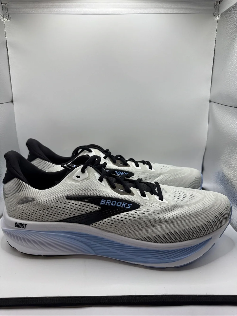Brooks Ghost 18 Men's Running Shoe - White/Black with Blue Logo